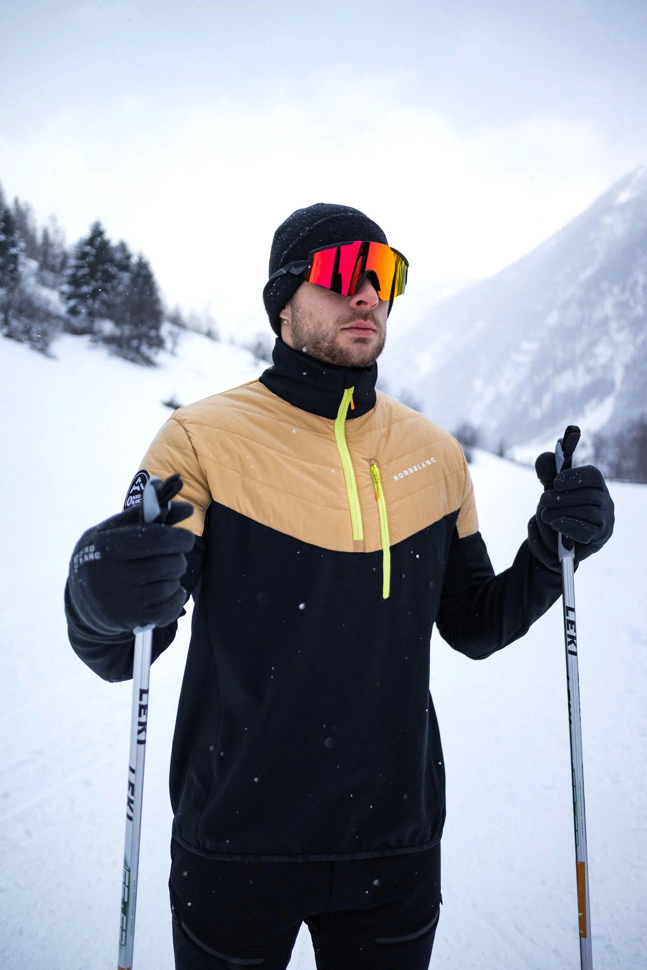 Sportdzseki férfi - TURTLENECK bézs-5