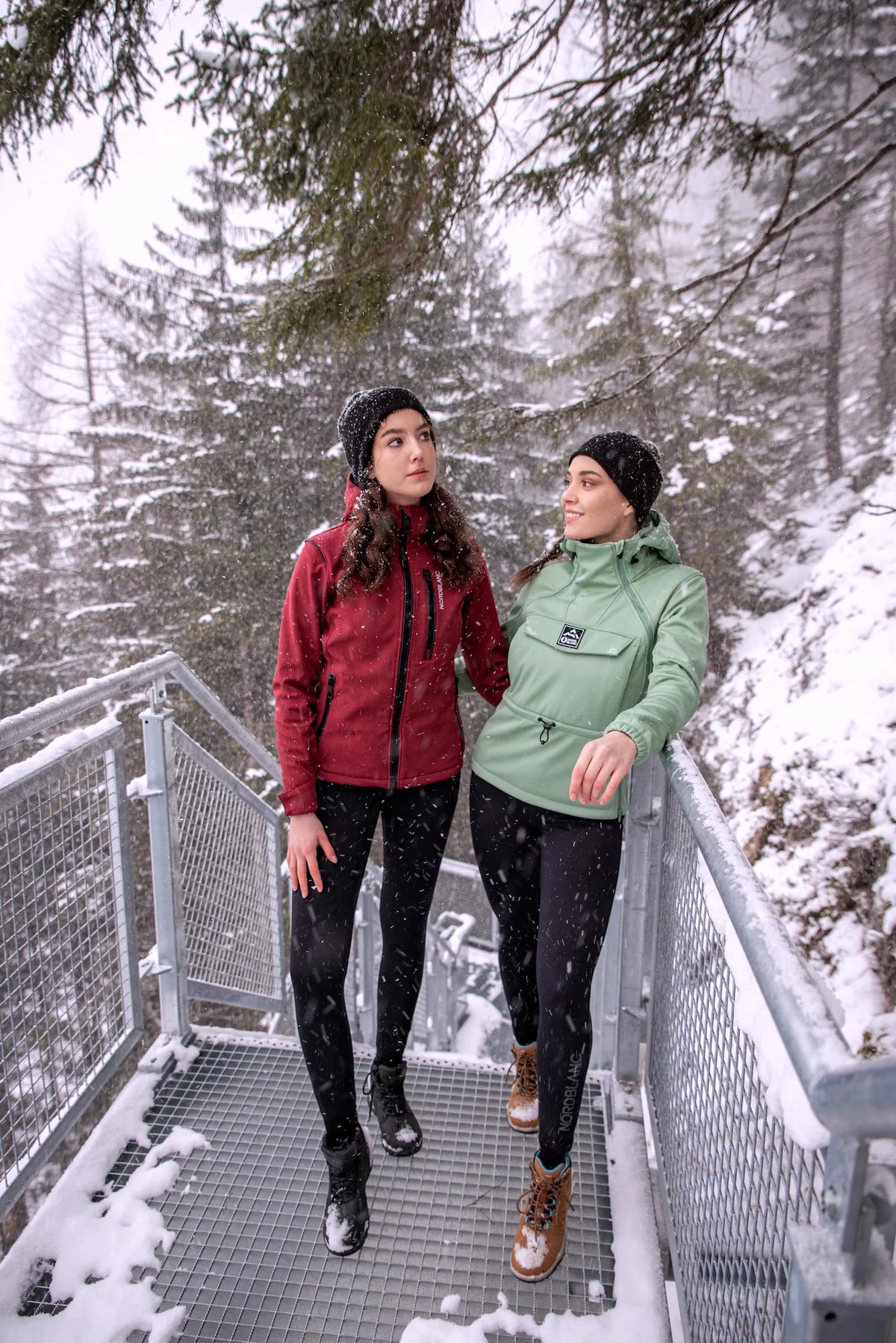 Softshell jacket with fleece women's - BRILIANCE wine red – image 3
