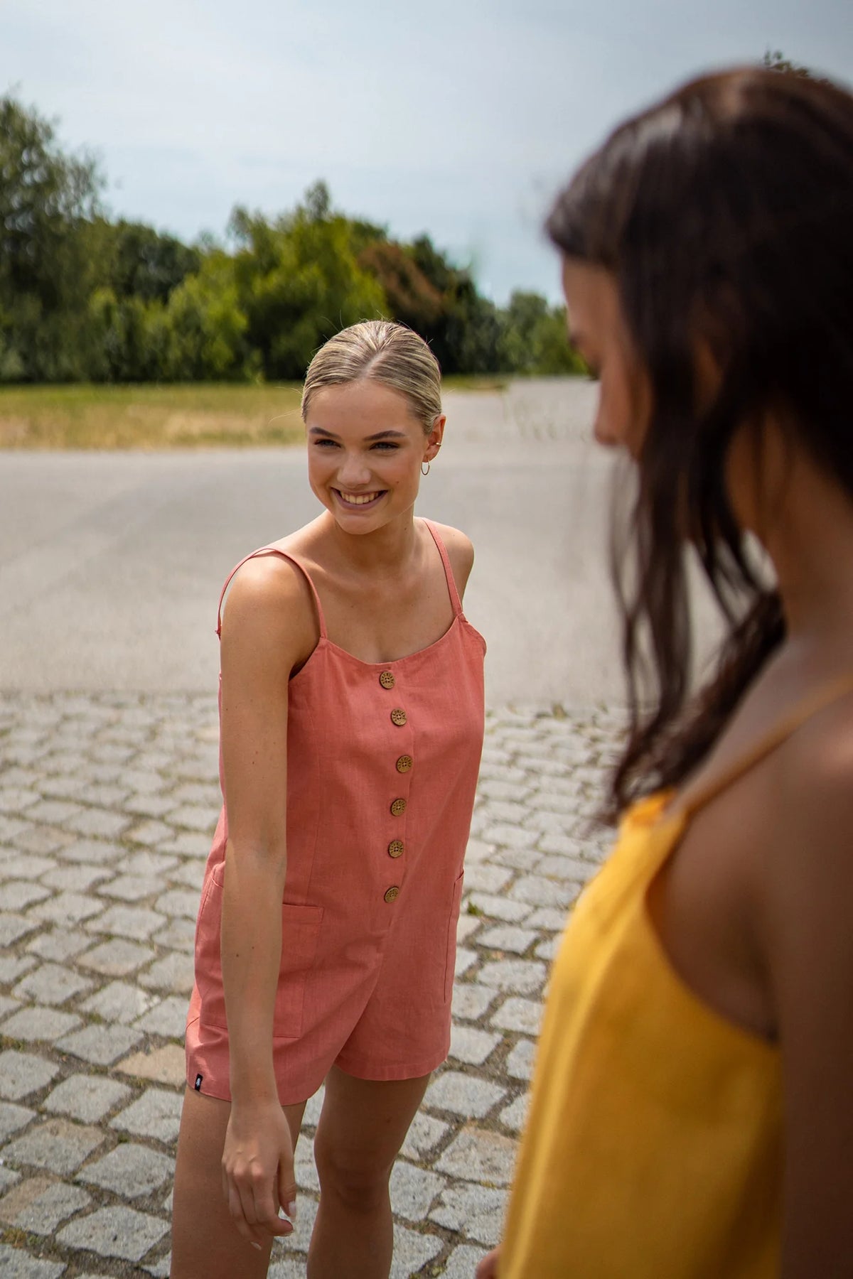 Playsuit i bomull dam - SUNNY rosa – bild 3