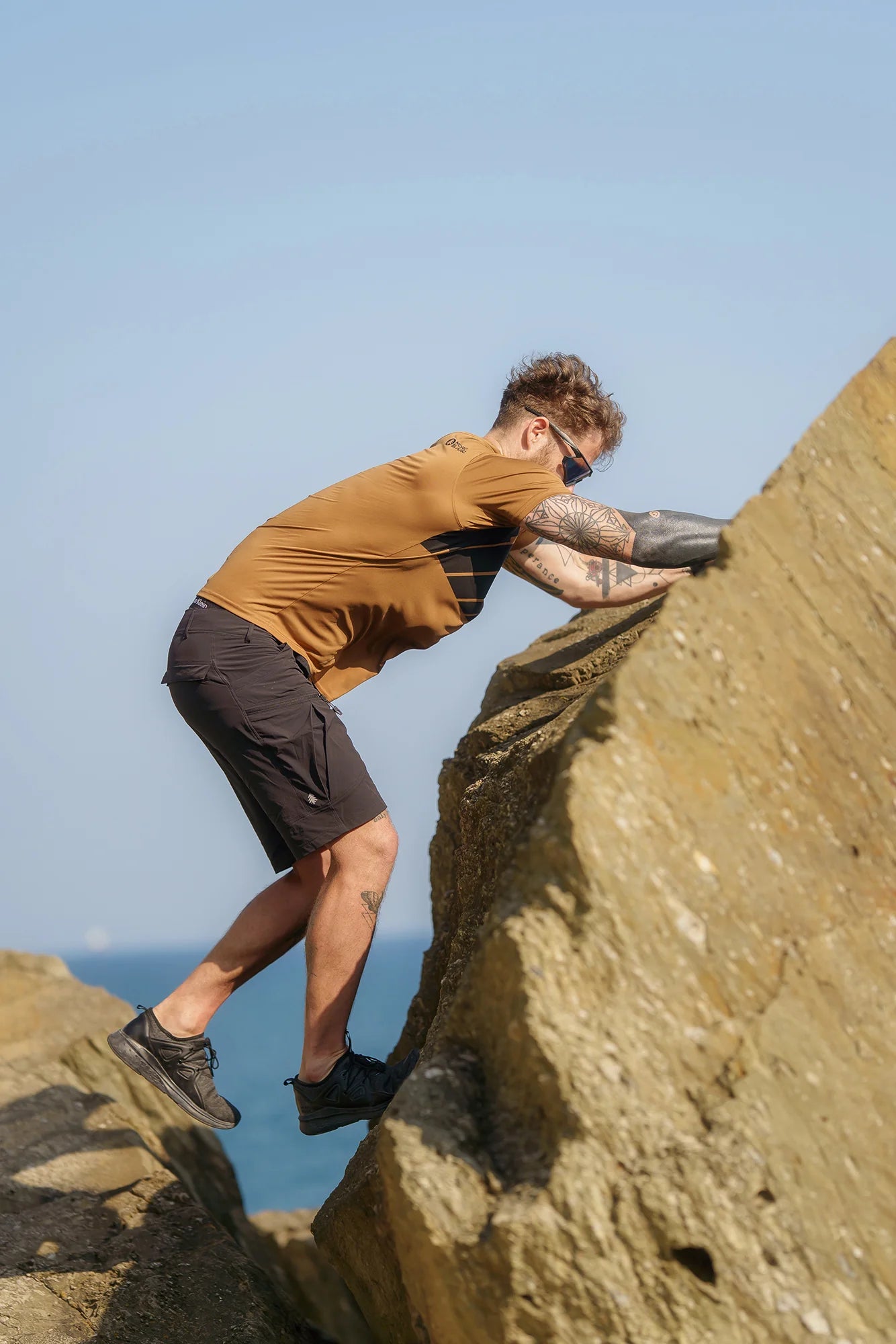 Functional t-shirt men's - WORLD brown-4