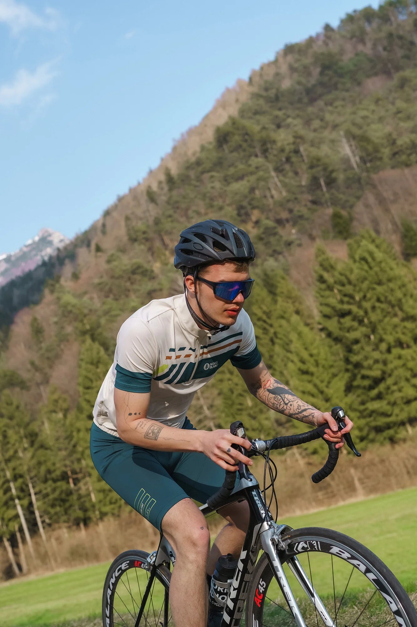 Kerékpáros rövidnadrág férfi - LEADING zöld-2