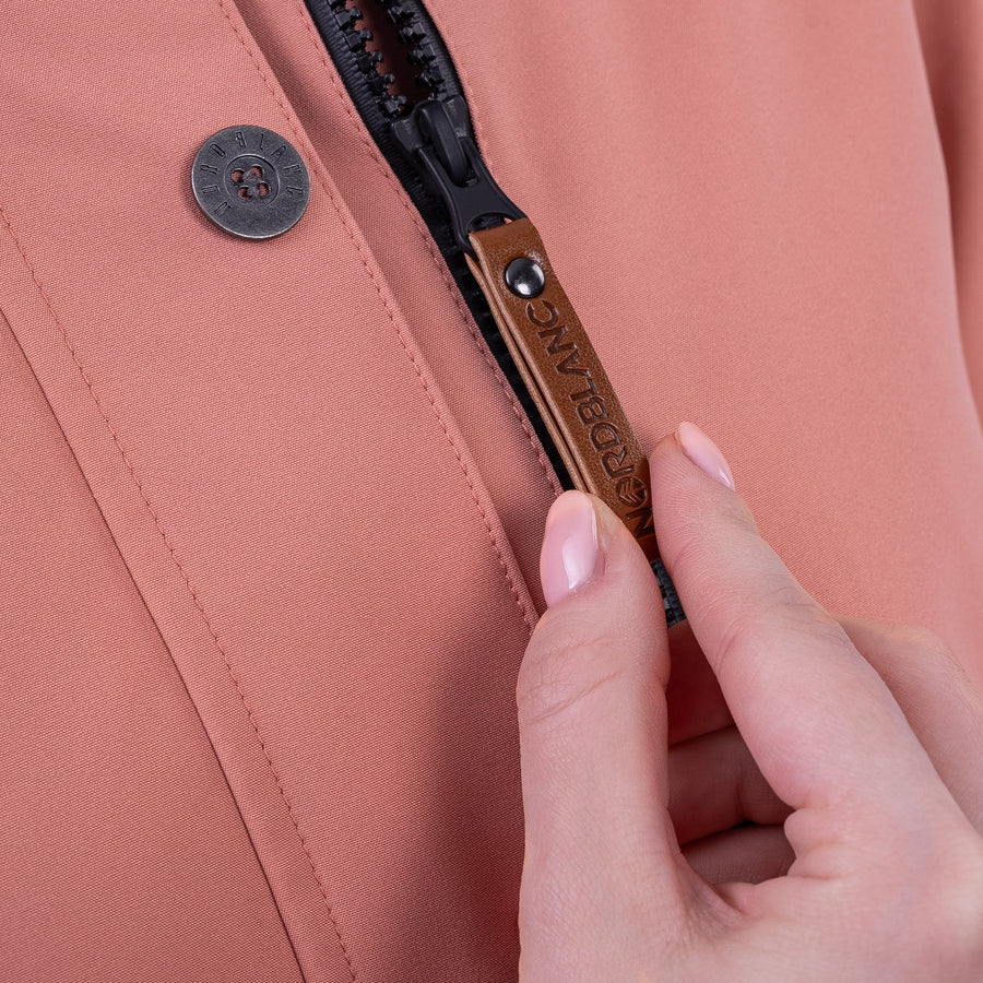 Leather details