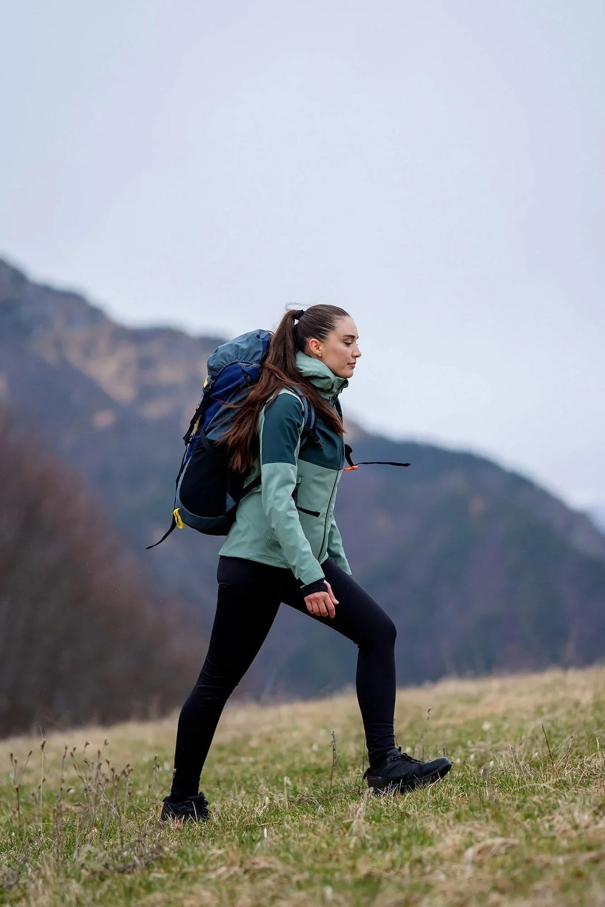 Waterproof light softshell jacket women's - ILLUSION green – image 3