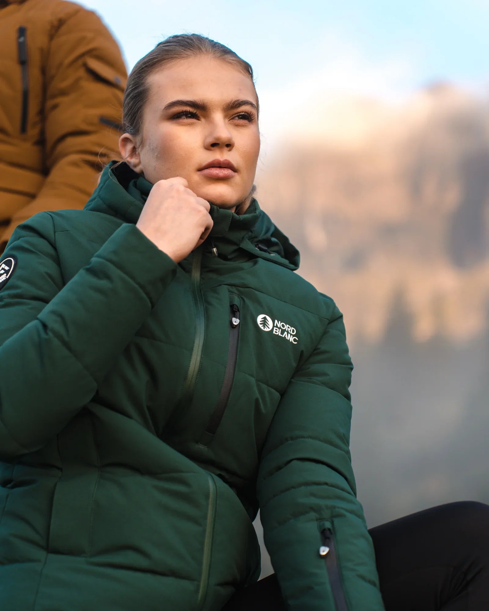Geacă impermeabilă de iarnă pentru femei - INUIT verde-7