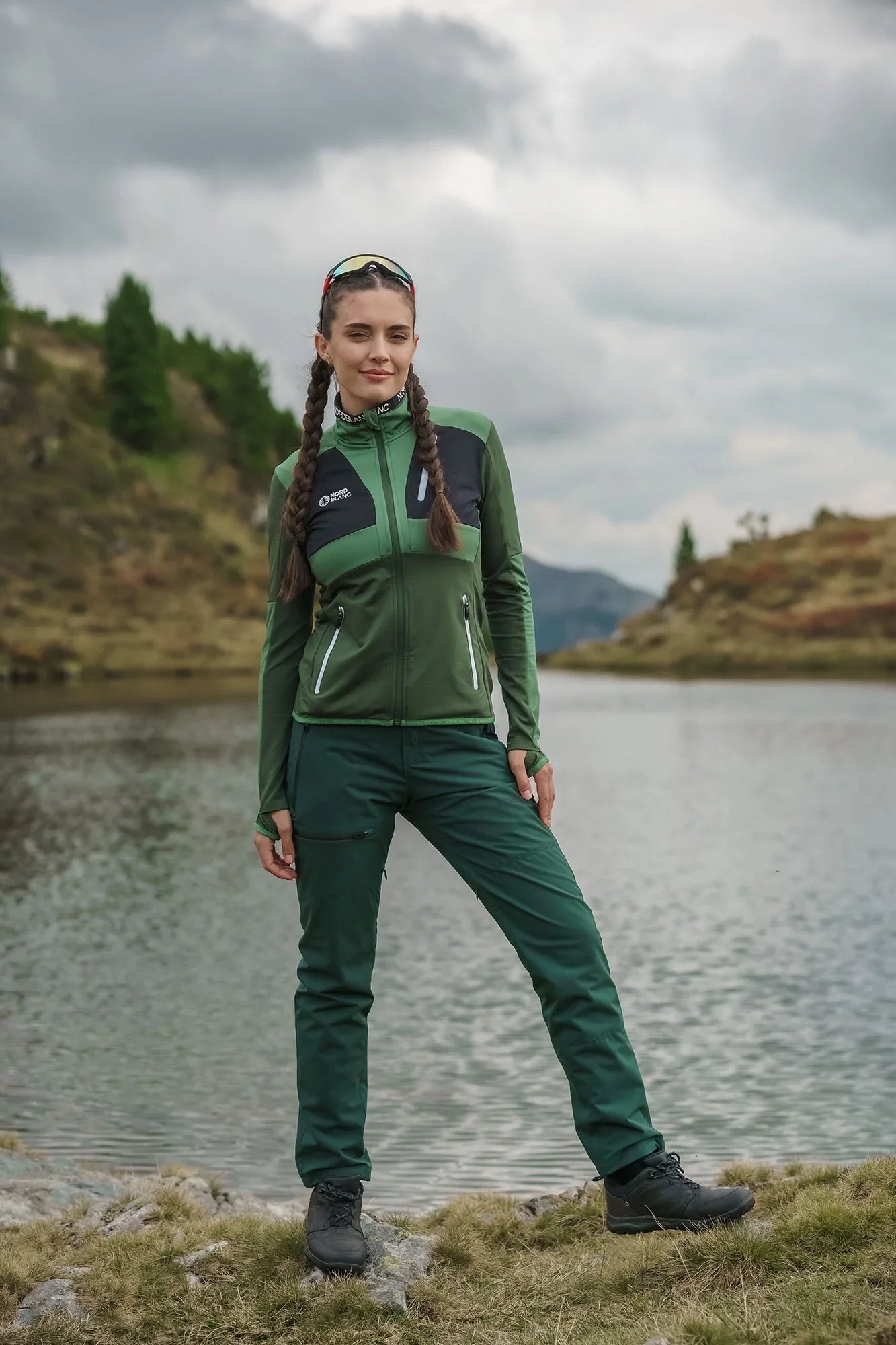Zateplené nepromokavé outdoorové kalhoty dámské - FLOE tmavě zelené-4