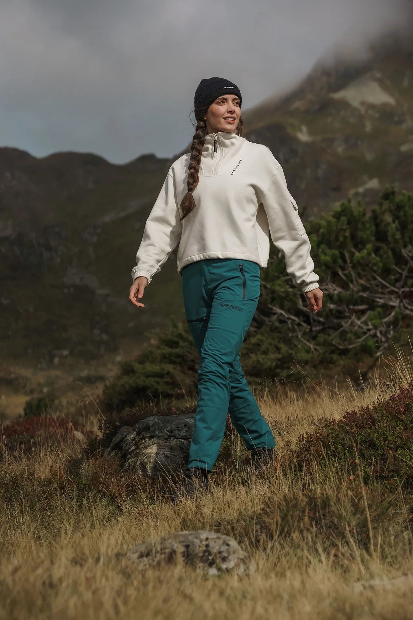 Outdoor waterproof pants with fleece women's - FLOE green-4