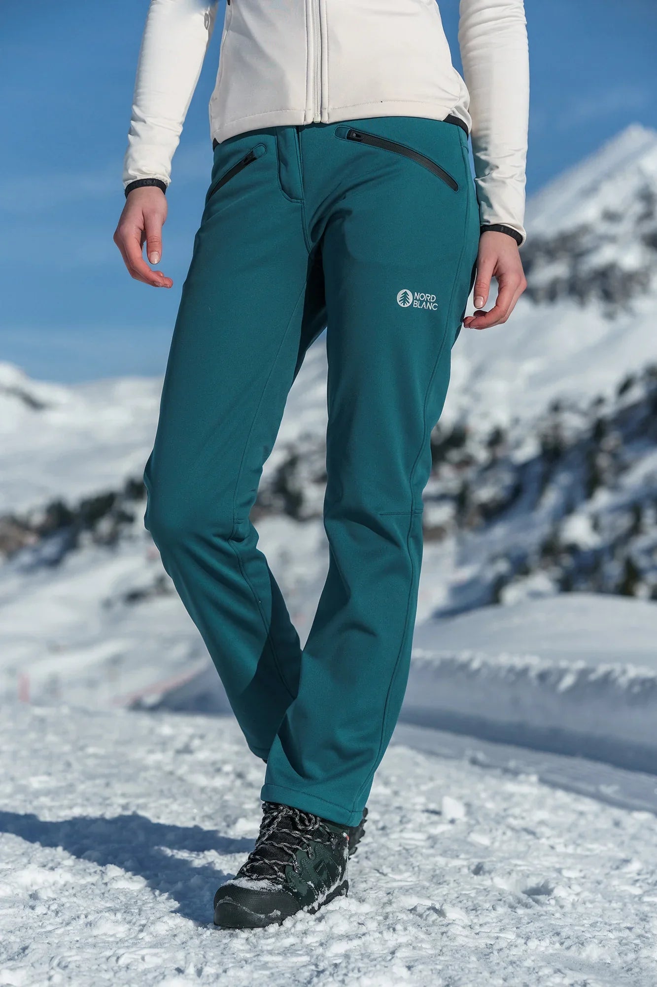 Softshell waterproof pants with fleece women's - SWEEP green-4