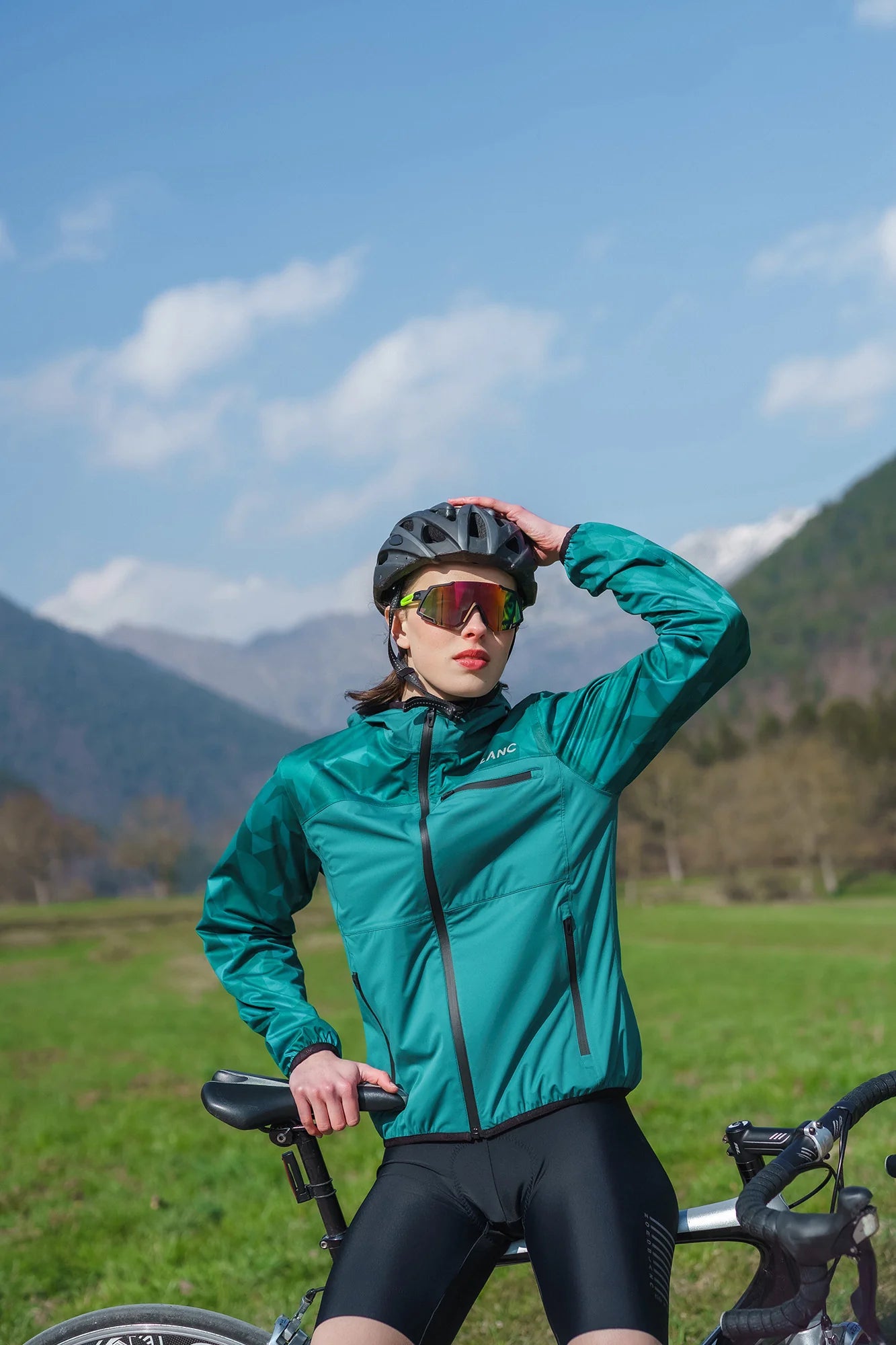 Wasserdichte Leichte- Softshelljacke Damen - UPLAND grün-3