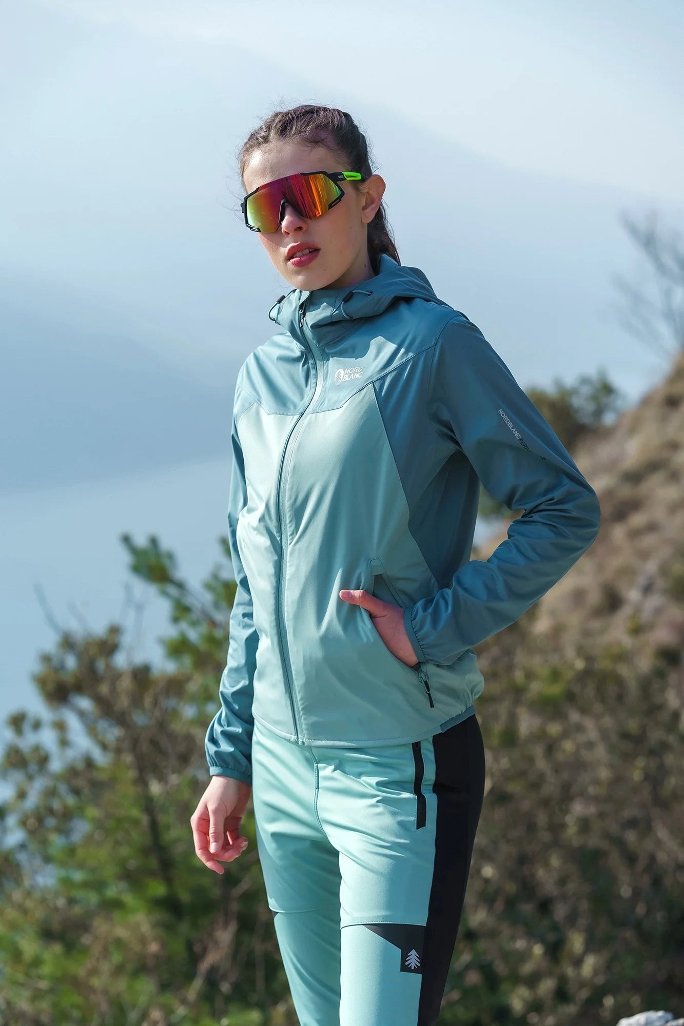 Vodootporna lagana softshell jakna ženska - OUTLAND zelena-6