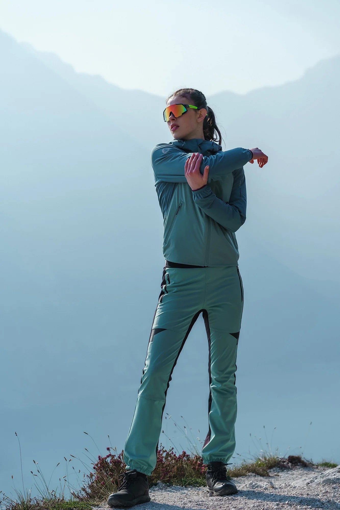 Lagane vodootporne softshell hlače ženske - ELISA zelene-3